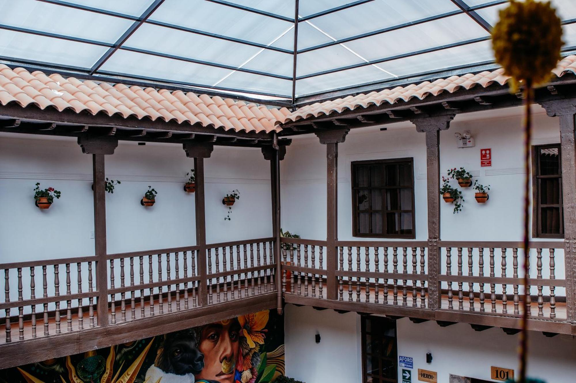 Hostal Black Llama *