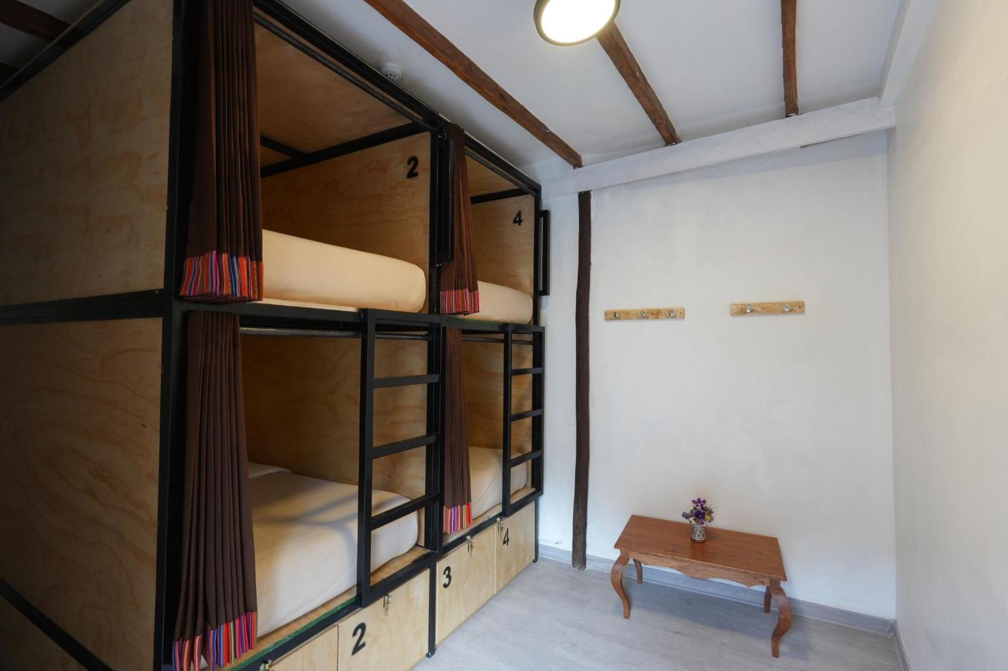 Hostal Black Llama *